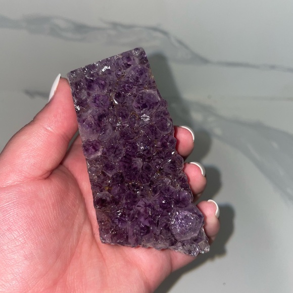 Raw amethyst crystal - Picture 2 of 3